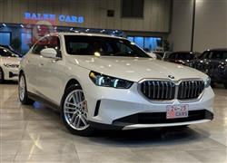 بی ئێم دەبڵیو سیریەس 5